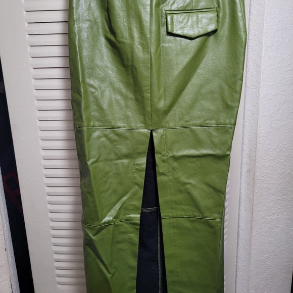 Forever 21 Lime Leather Skirt - Picture 2 of 3